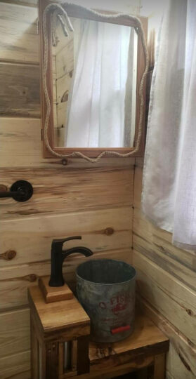 Cabin 9 Bathroom Orig